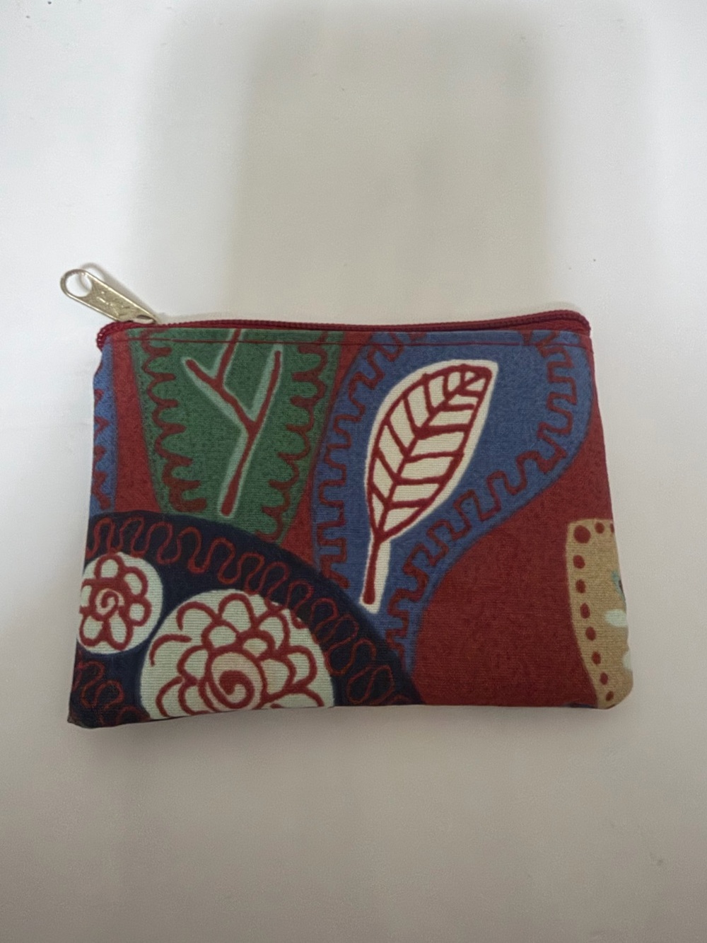 Unique Floral Printed Zipper Pouch - Red Multicolor
